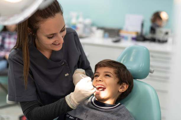 Best Broken or Cracked Tooth Emergency Dentist in Harwich Center, MA